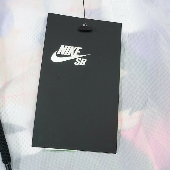 Nike SB Paradise Windbreaker Men's Skateboarding Jacket White Floral DD0368-100 - Picture 5 of 9
